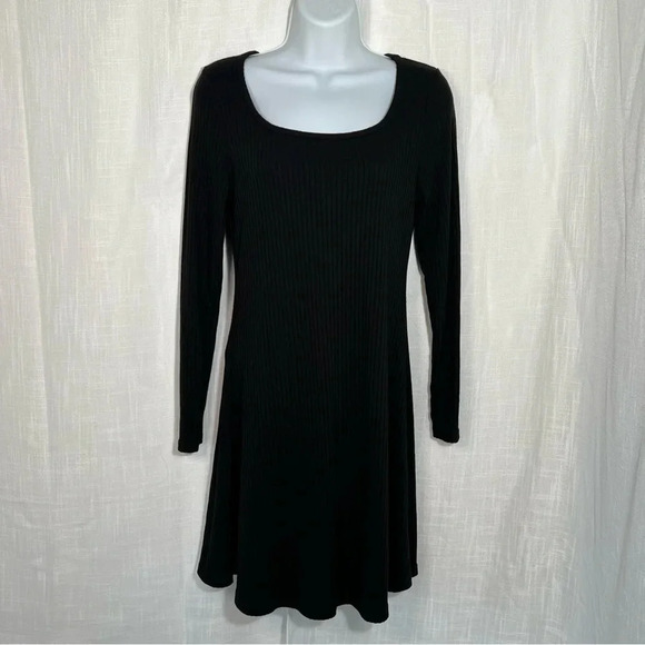 Old Navy Ribbed Swing Dress - Picture 1 of 5